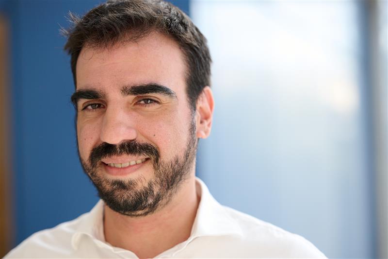 ΧΑΡΗΣ ΤΟΛΟΥΜΗΣ