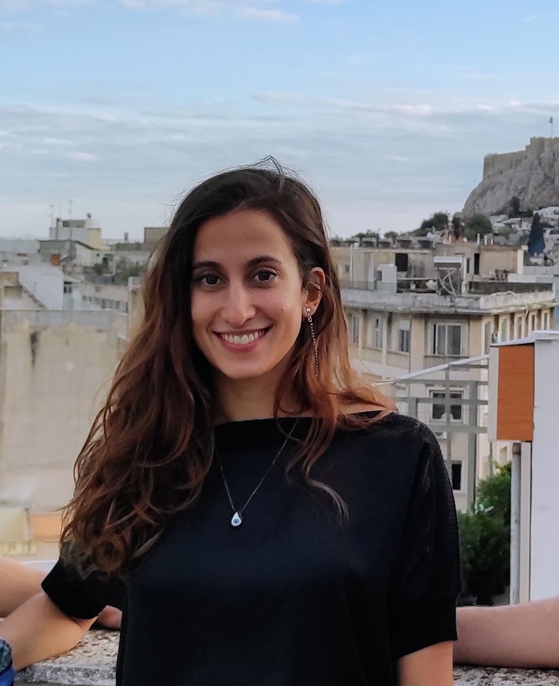 ΔΑΦΝΗ ΤΣΕΒΡΕΝΗ